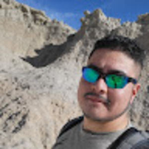 Meet your Posher, Josue